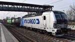 RTB CARGO GmbH, Düren [D] mit der geleasten Railpool Vectron  6193 173  [NVR-Nummer: 91 80 6193 173-2 D-Rpool] und einem Containerzug am 09.03.26 Höhe Bahnhof Saarmund.