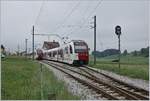 Der TPF Be 2/4 101/ B / ABe 2/4 101 von Palézieux nach Bulle kreuzt mit dem Gegenzug nach Palézieux in La Verrerie.
