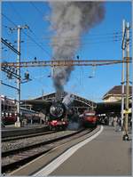Die SNCF 141 R 568 von Vallorbe kommend, verlässt Lausanne mit ihrem langen Sonderzug Richtung Bern.