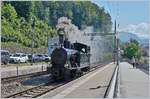 Im Rahmen der Schweizer Dampftage Brienz 2018 pendelte die SBB (Br�nig) G 3/4 208 von 1913 Brienz und Meiringen mit einigen Z�gen hin - und her.
Hier zeigt sich die kr�ftig rauchende Lok bei einer Rangierfahrt in Brienz 

30. Juni 2018