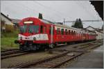 Der CJ Regionalzug 26452 aus Porrentruy, bestehend aus dem Bt 50 85 80 35 922-4 und dem BDe 94 85 7 566222-6 (beide ex EBT/VHB/SMB) ist in Bonfol eingetroffen.
