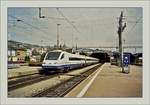 Ein CIS ETR 470 verlässt Zürich HB. 

im Mai 2001
