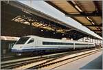 Der Cisalpino ETR 470 „Treno Zero“ ist auf Probefahrt in Lausanne. Der Zug besteht aus drei Teilen: 92 83 94-70 991-1 BAC + 92 83 94-70 992-2 BB + 94 83 54-70 993-3 RAC. Nach dem erfolgreichem Abschluss der Probefahrten übernahm die Slowenische Bahn SZ den Zug und zwei weitere Züge in dieser dreiteiligen Form und stellte sie unter der Baureihe 310 001 - 003 in Betrieb. Sie sind heute noch im Einsatz. 
Im Gegensatz zum dreiteiligen „Treno Zero“ waren die daraufhin gelieferte Serie der Cisalpino-Züge ETR 470 neunteilig. 

Analoges Bild vom April 1996