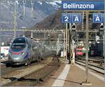 Ein CIS ETR 610 verl�sst als Bellinzona in Richtung Norden.