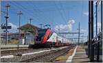 Auf der Jurasüdfuss Strecke Lausanne - Biel/Bienne ist der Fernverkehr fest in der  Hand  der SBB RABe 500 ICN.