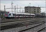 Der Léman Express RABe 522 219 wartet in Lausanne in der Abstellgruppe Jurigoz auf einen neuen Einsatz.