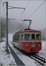 Der CEV BDeh 2/4 74 verlässt Fayaux Richtung Les Pleiadeas.