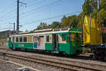 Der elektrische Schmalspur Güterzug-/Personentriebwagen MBC/BAM Be 4/4 12 rangiert, am 07 September 2023 an einer Rollbockgrube beim Bahnhof Morges, den leeren 2 x vierachsiger Flachwagen in