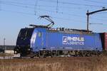Crossrail/Rhenus 186 268 durchfahrt Hulten am 19 J�nner 2024.