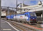Zwar verkehren RailCare Rem 476 von Gen�ve nach Vufflens-la-Ville und weiter dem Juras�dfuss entlang, aber in Lausanne sind Vectron-Loks ziemlich selten.