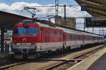 Am 14 Mai 2018 steht 350 015 mit IC in Kosice.