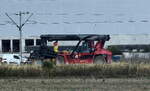 Kalmar Schwerlaststapler oder Leercontainerstapler? der STORK Umweltdienste GmbH aus Magdeburg abgestellt am Rande des Rbf Magdeburg-Rothensee am 20.08.26