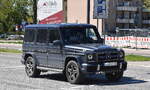 Der Mercedes-AMG G 63 ist ein legendärer Luxus-Geländewagen mit einem 4,0-Liter-V8-Biturbomotor, der 585 PS (430 kW) und 850 Nm Drehmoment aufweist, am 29.04.26 Höhe Brandenburg Hbf.