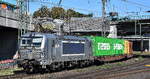 METRANS a.s., Praha [CZ] mit ihrer Vectron  383 401-7  [NVR-Nummer: 91 54 7383 401-7 CZ-MT] und einem Containerzug verl�sst den Hamburger Hafen am 27.08.26 H�he Bahnhof Hamburg-Harburg.
