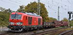 DB Cargo AG, Mainz [D] mit ihrer recht neuen Vectron Dual Mode Light Lok  249 101  [NVR-Nummer: 90 80 2249 101-7 D-DB] und drei G�terwagen (Stahlspundstangen) am 29.10.26 H�he Bahnhof Magdeburg Neustadt.